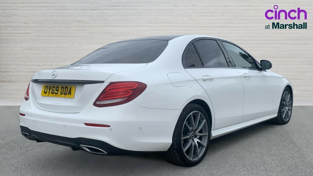 Mercedes-Benz E Class E Class E220d Amg Line Edition 9G-tronic OY69DDA White #3