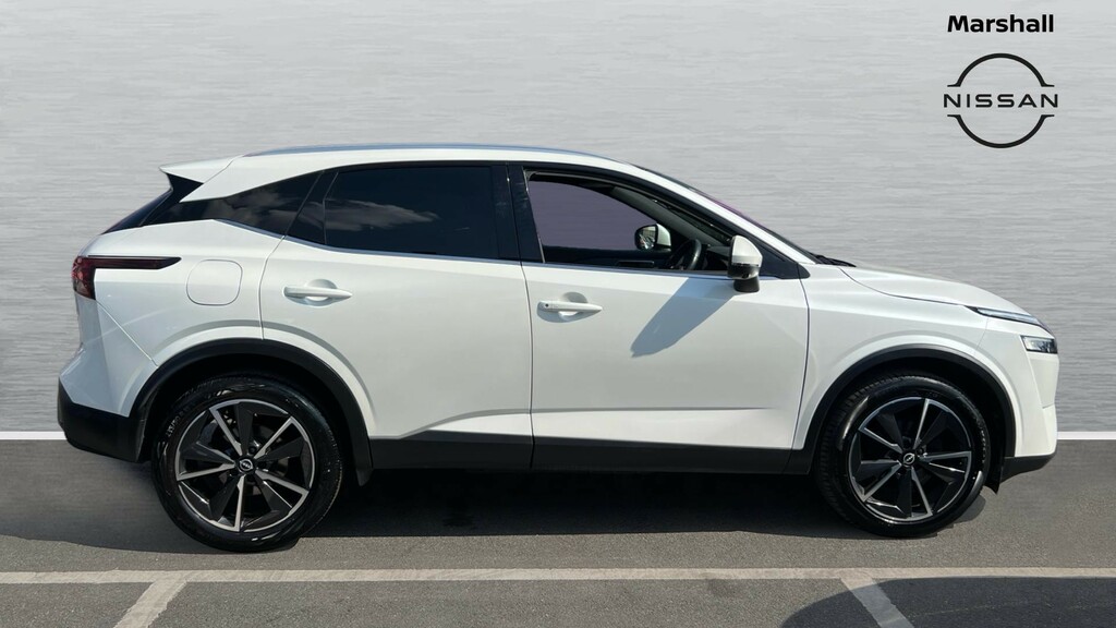 Nissan Qashqai Qashqai 1.3 Dig-t Mh 158 Tekna Xtronic VF23KNC White #3