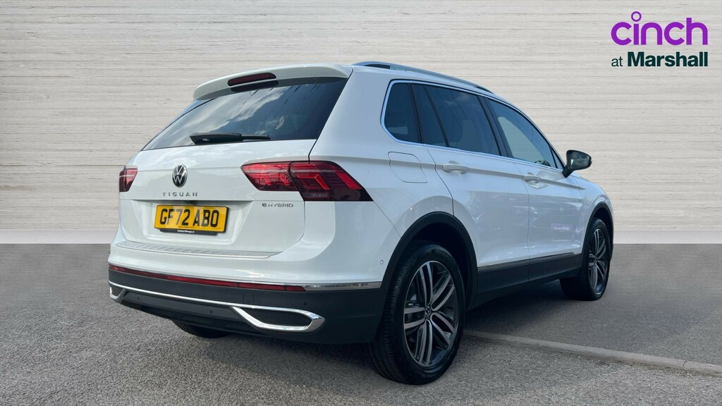 Volkswagen Tiguan Tiguan 1.4 Tsi Ehybrid Elegance Dsg White #3