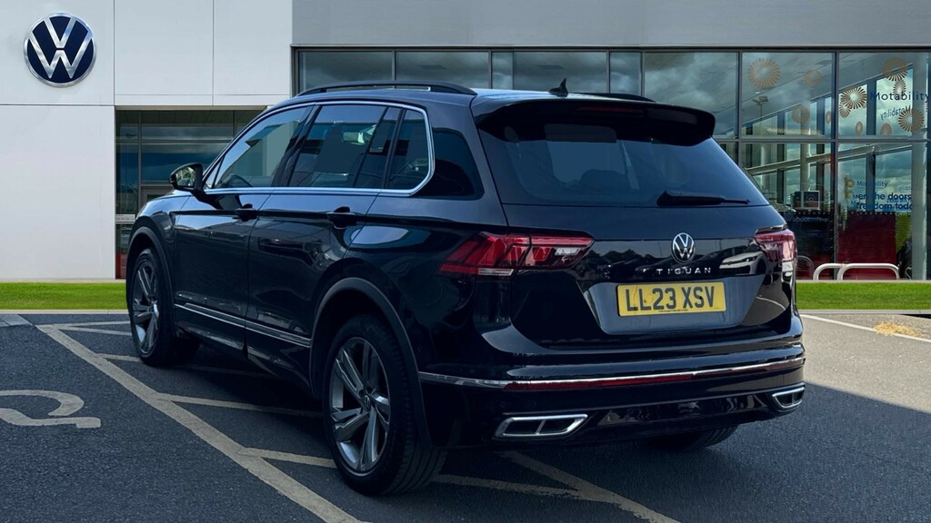 Volkswagen Tiguan Tiguan 1.5 Tsi 150 R-line Edition Dsg LL23XSV Black #3