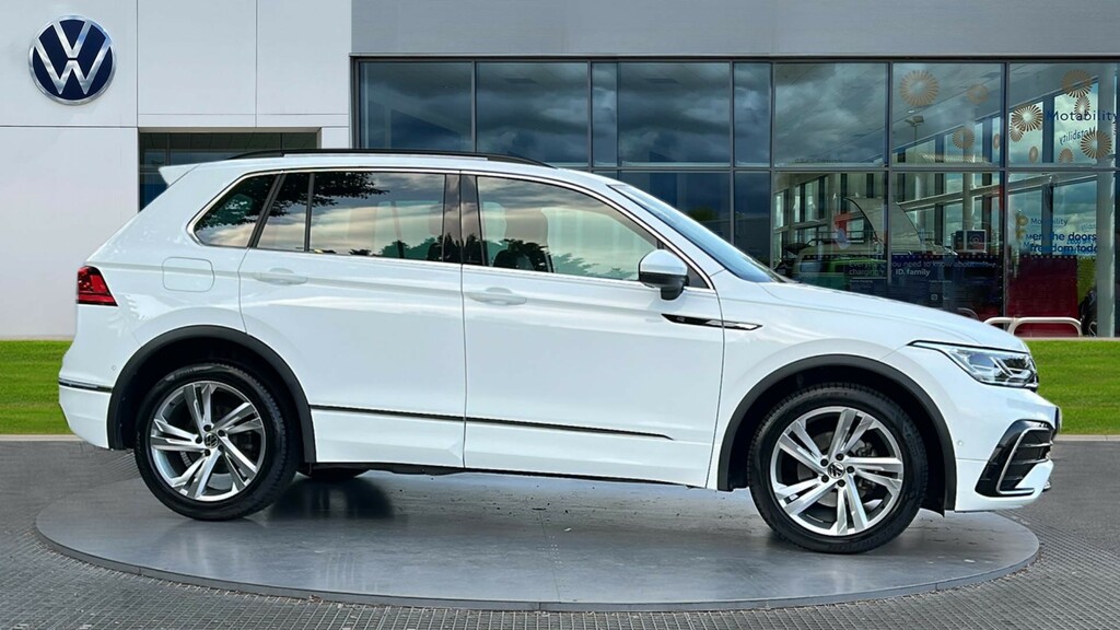 Volkswagen Tiguan Tiguan 1.5 Tsi 150 R-line Edition Dsg BT23OLR White #4