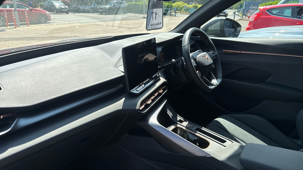 Cupra Terramar Terramar 1.5 Etsi 150 V2 Dsg Purple #2