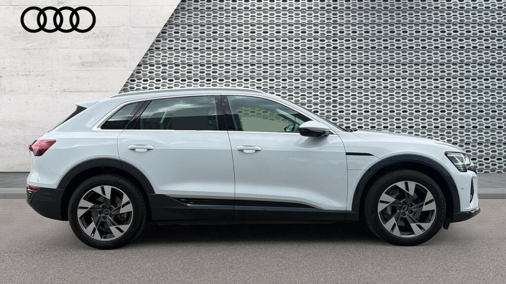 Audi Q8 e tron Q8 250Kw 50 Quattro 95Kwh Sport White #4