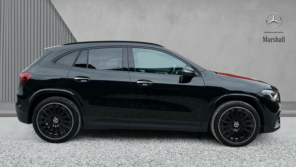 Mercedes-Benz GLA Class Gla 220D 4Matic Amg Line Premium Plus KW25AEM Black #4