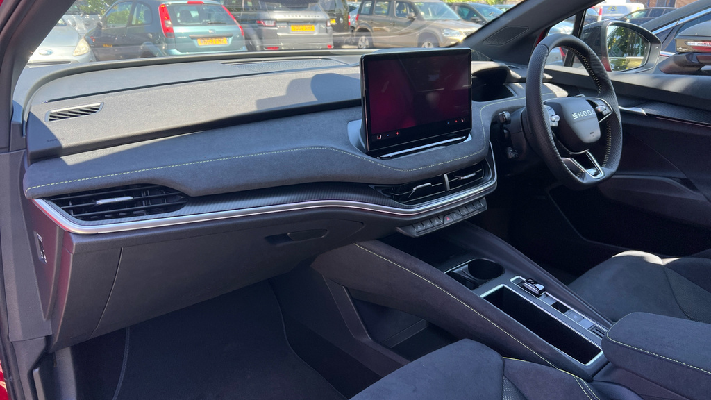 Skoda Elroq Skoda Elroq Estate 250Kw Vrs 82Kwh 4X4 Black #2