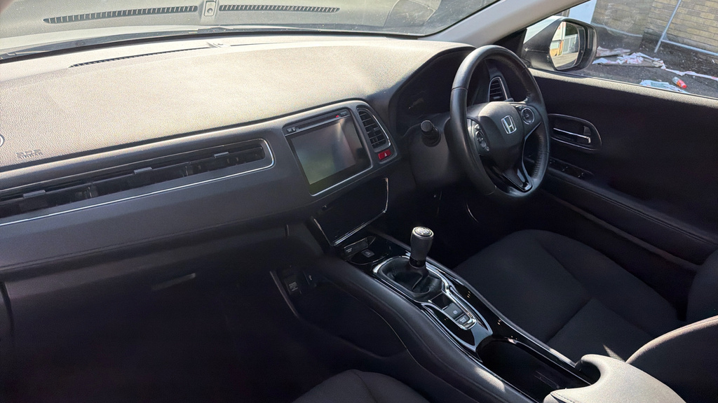 Honda Hr-V Hr-v 1.5 I-vtec Se PN16VHY White #2
