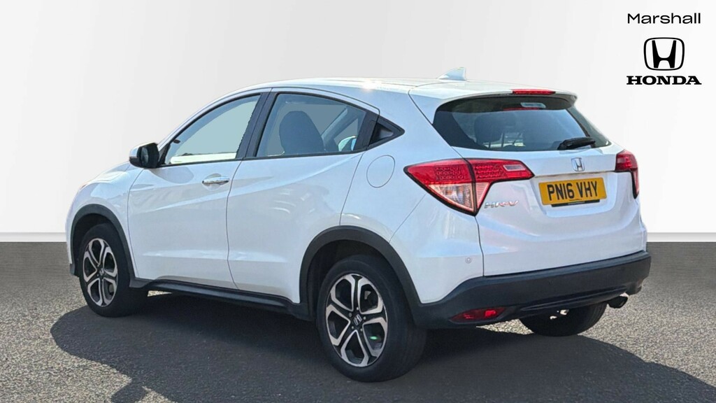 Honda Hr-V Hr-v 1.5 I-vtec Se PN16VHY White #3