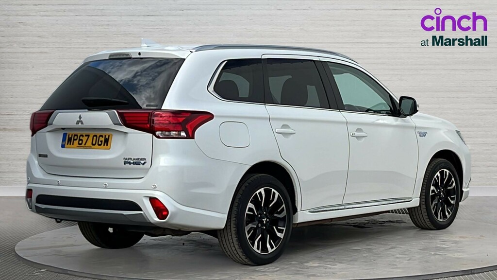 Mitsubishi Outlander Outlander 2.0 Phev Gx4hs White #3