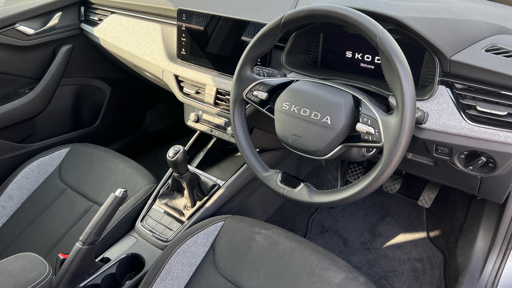 Skoda Kamiq Kamiq 1.0 Tsi 95 Se Edition GK75KFG Grey #6