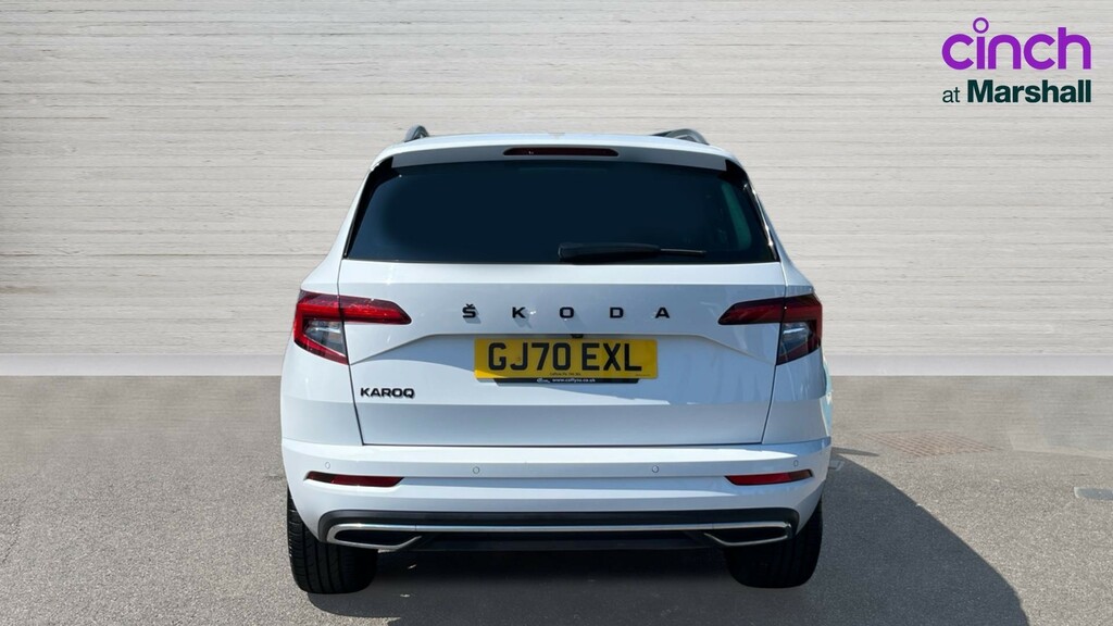 Skoda Karoq Karoq 1.5 Tsi Sport Line Dsg White #4