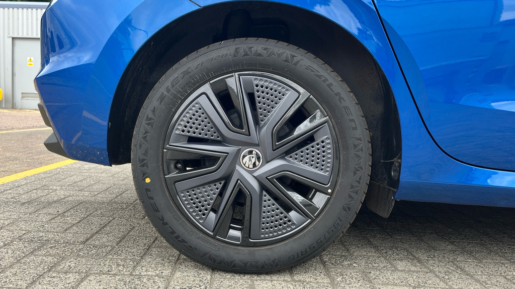 Skoda Fabia Fabia 1.0 Tsi 116 Colour Edition Dsg Black #4