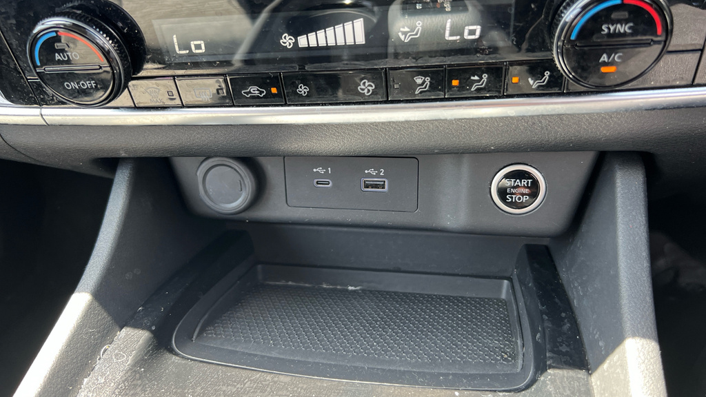 Nissan X-Trail Acenta Premium Blue #40