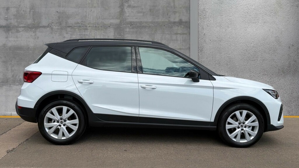 Seat Arona Arona 1.0 Tsi 115 Fr First Edition Hatchback Black #4