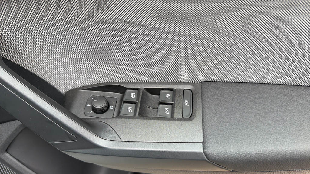 Seat Arona 1.0 Tsi Se Technology White #25