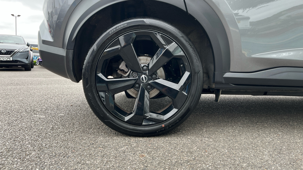 Nissan Juke Juke 1.6 Hybrid Tekna OX25GJZ Grey #4