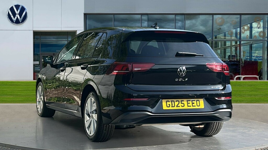 Volkswagen Golf Golf 1.5 Tsi 204 Match Ehybrid Dsg GD25EEO Black #3
