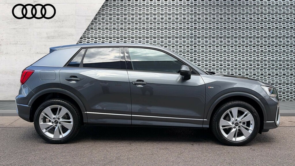 Audi Q2 Audi Q2 Estate 35 Tfsi S Line Grey #4