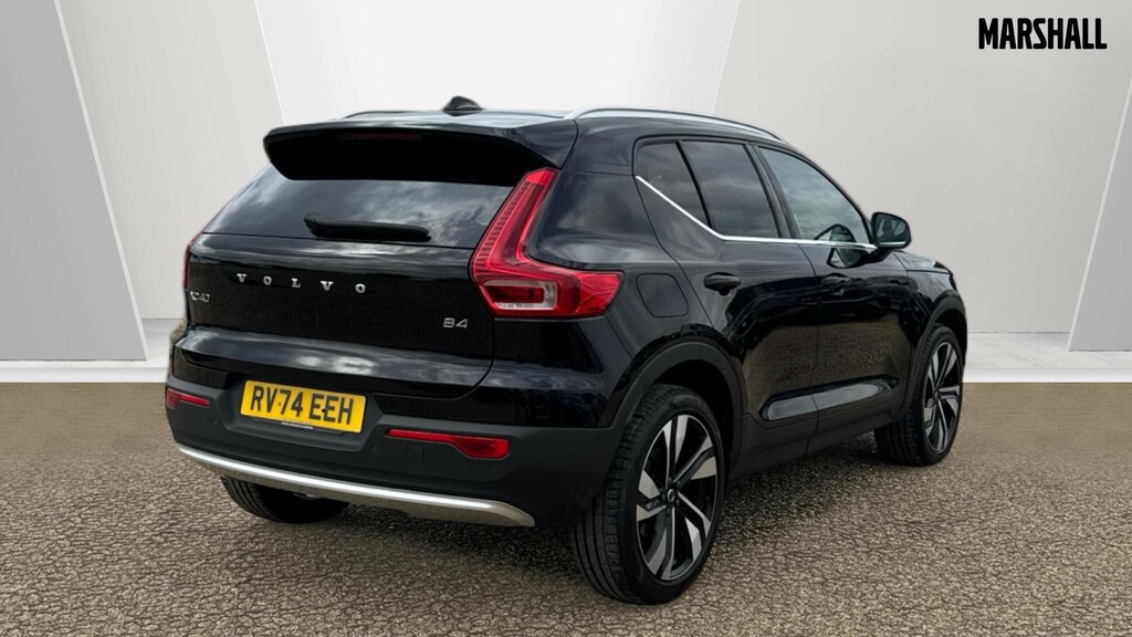 Volvo XC40 Xc40 2.0 B4p Ultra Bright Black #2