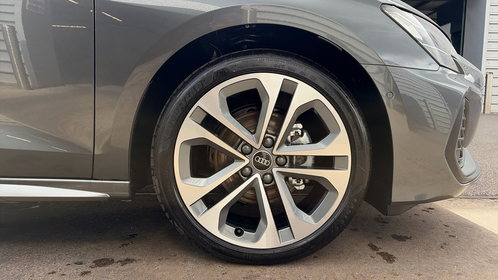 Audi A3 1.5 Tfsi E 204 S Line S Tronic Black #5