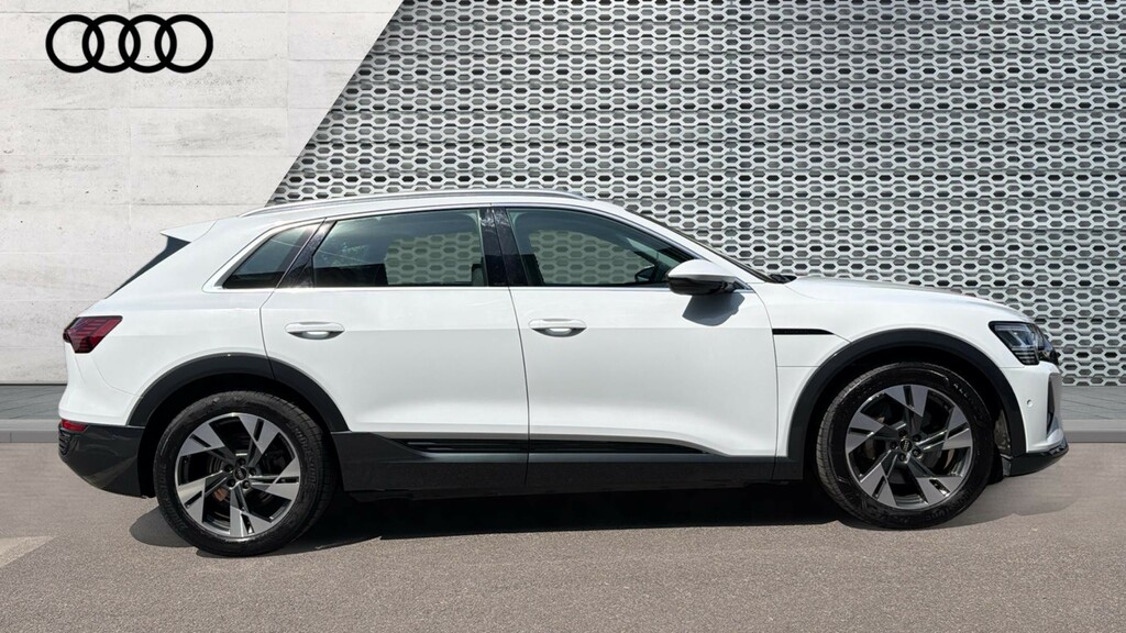 Audi Q8 e tron Q8 250Kw 50 Quattro 95Kwh Sport White #4