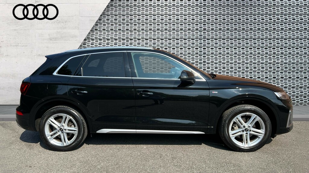 Audi Q5 Q5 40 Tdi Quattro S Line S Tronic BV23XPW Black #4