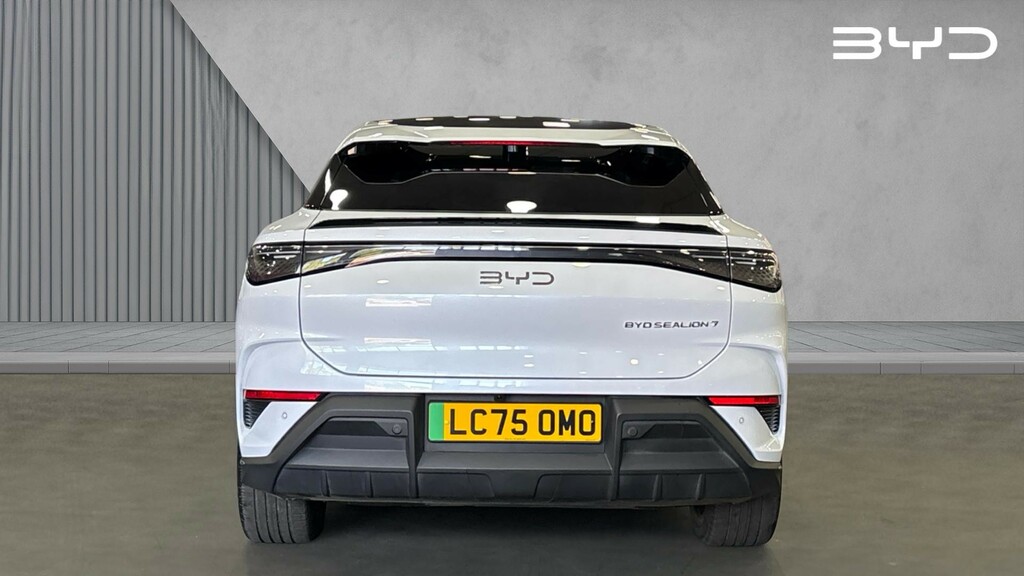 Byd Sealion 7 Sealion 7 230Kw Comfort 83Kwh LC75OMO White #4