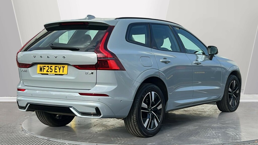 Volvo XC60 Xc60 2.0 B5p Plus Dark Awd Geartronic WF25EYT Grey #2
