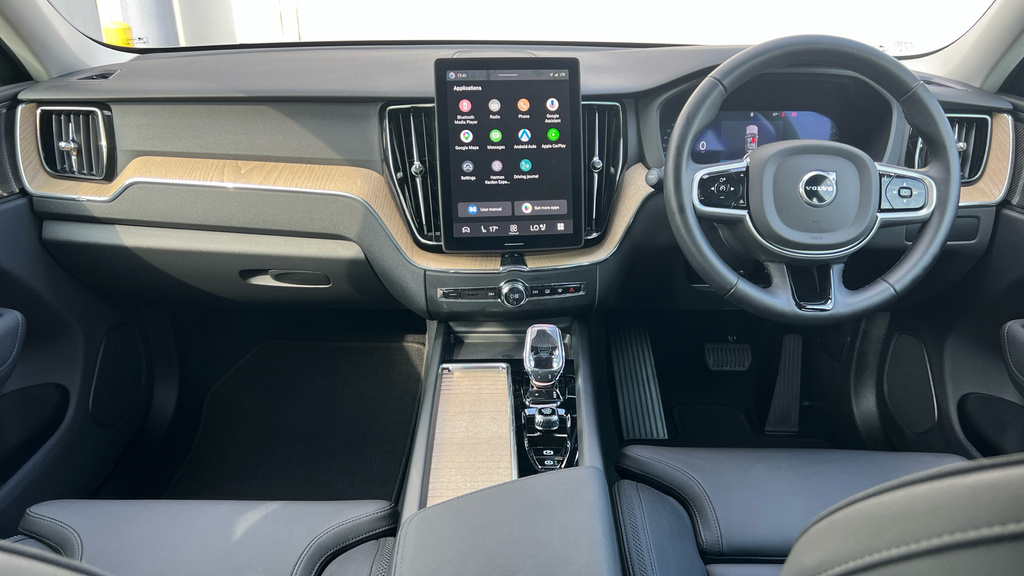 Volvo XC60 Xc60 2.0 B5p Plus Dark Awd Geartronic WF25EYT Grey #5