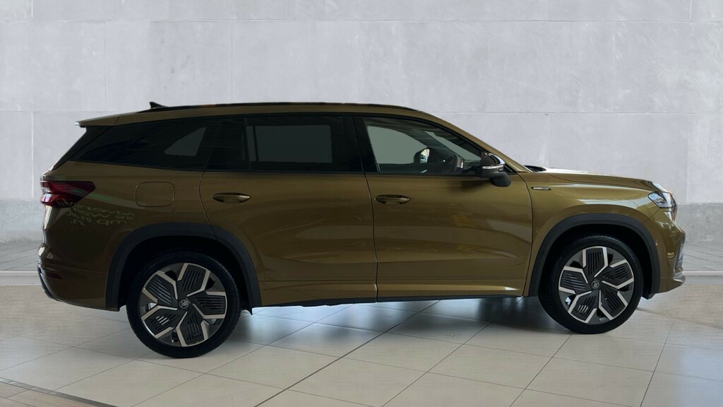Skoda Kodiaq Skoda Kodiaq Estate 2.0 Tdi 193 Sportline 4 Gold #4