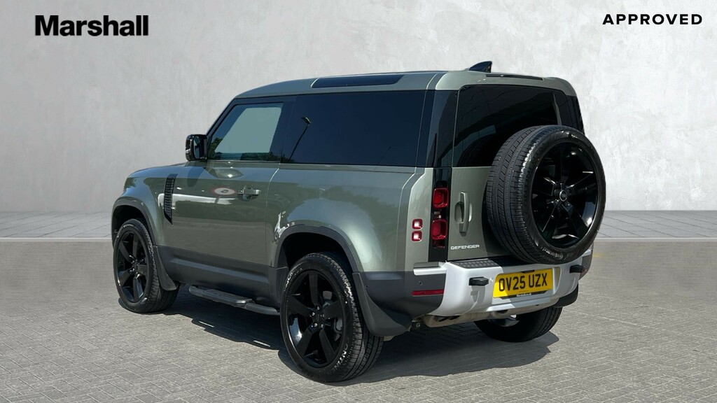 Land Rover Defender Defender 3.0 D250 Hard Top S Green #2