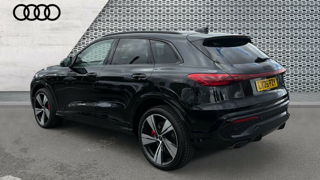 Audi Q5 Q5 2.0 Tfsi Quattro Edition 1 S Tronic Sv Black #3