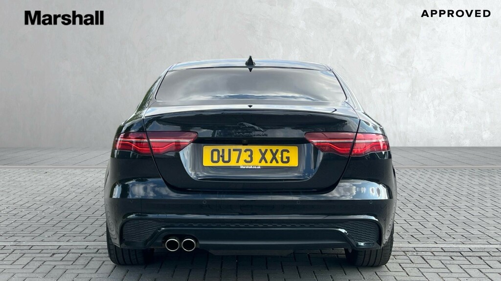 Jaguar XE 2.0 D200 R-dynamic Black Mhev Saloon Grey #6