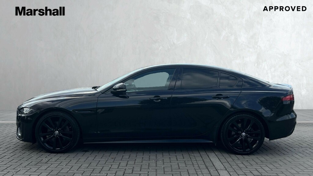 Jaguar XE 2.0 D200 R-dynamic Black Mhev Saloon Grey #22