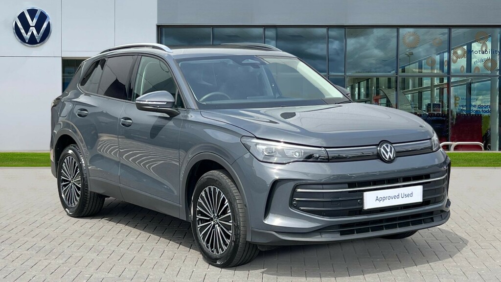 Volkswagen Tiguan Tiguan 1.5 Tsi Ehybrid Match Dsg GJ75UDZ Grey
