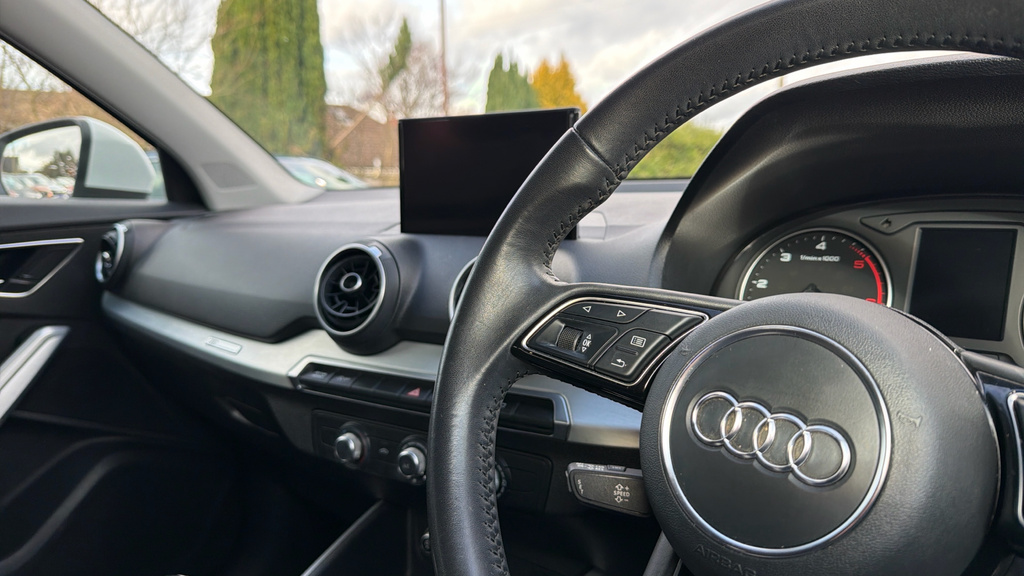 Audi Q2 1.0 Tfsi Sport White #25