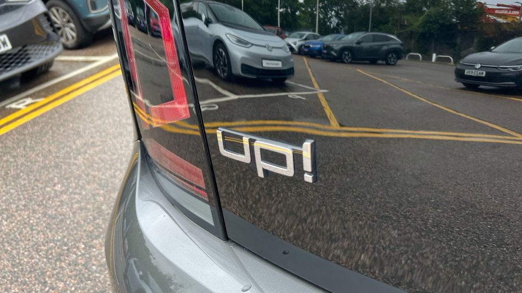 Volkswagen Up Gti Red #40