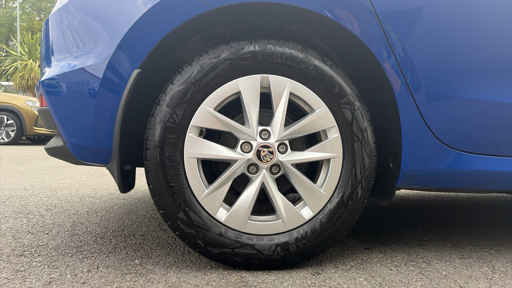 Skoda Fabia Fabia 1.0 Tsi 110 Se Comfort KP72XCN Blue #5