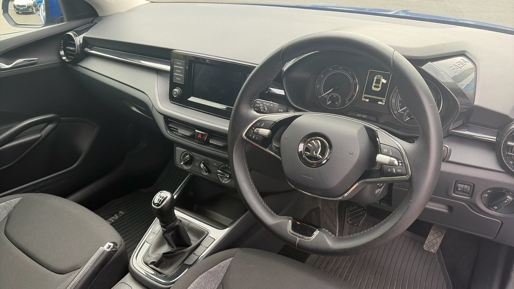 Skoda Fabia Fabia 1.0 Tsi 110 Se Comfort KP72XCN Blue #6