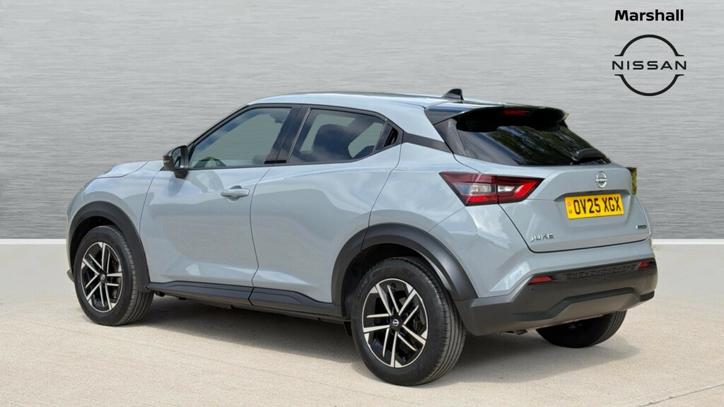 Nissan Juke Juke 1.6 Hybrid N-connecta Grey #2