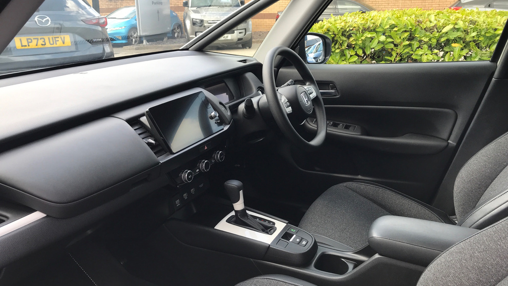 Honda Jazz Jazz 1.5 I-mmd Hybrid Sr Ecvt YH23NXV White #2