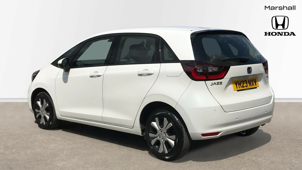 Honda Jazz Jazz 1.5 I-mmd Hybrid Sr Ecvt YH23NXV White #3