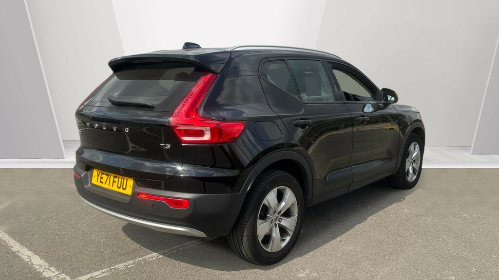 Volvo XC40 Xc40 1.5 T3 163 Momentum Geartronic YE71FUU Black #2