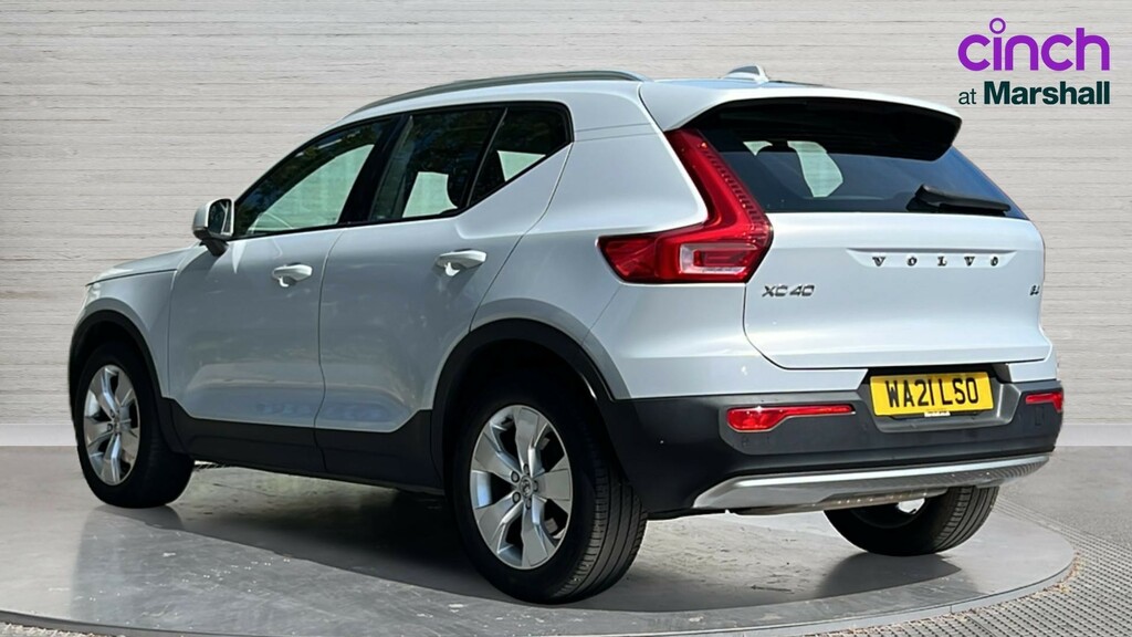 Volvo XC40 Xc40 2.0 B4p Momentum WA21LSO Silver #5