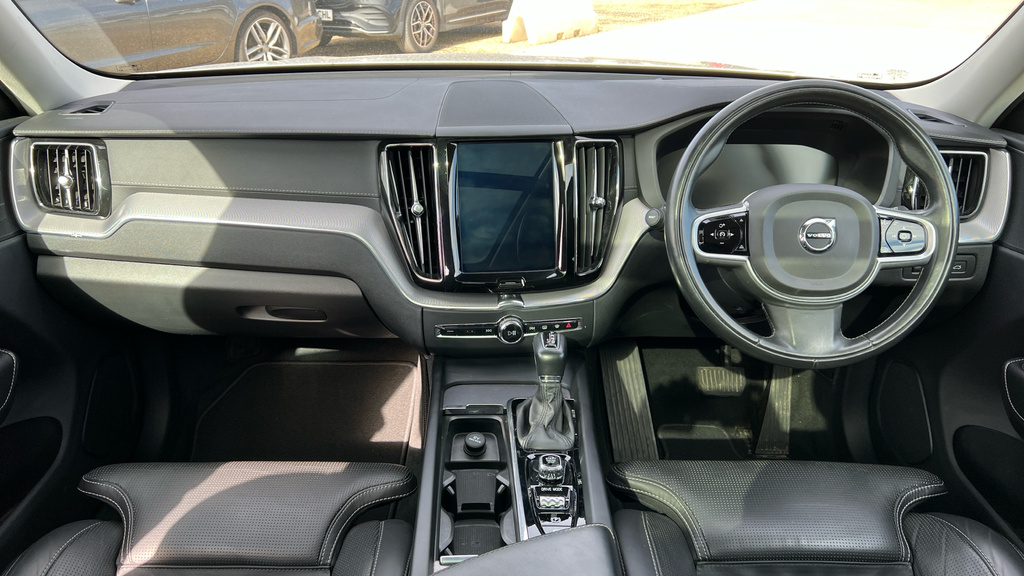 Volvo XC60 Xc60 2.0 D4 Inscription Pro Awd Geartronic KK18BMV Silver #5