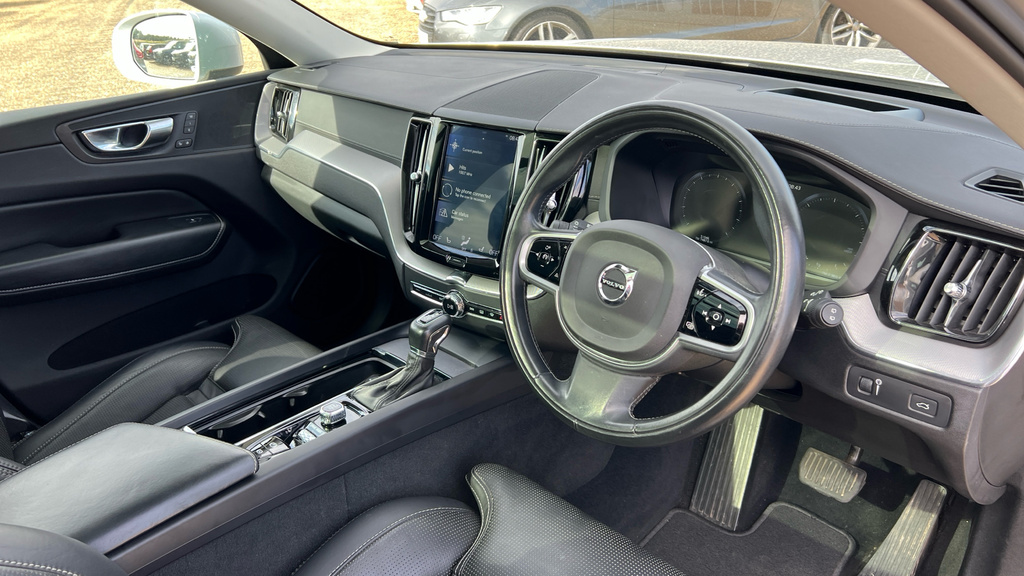 Volvo XC60 Xc60 2.0 D4 Inscription Pro Awd Geartronic KK18BMV Silver #4