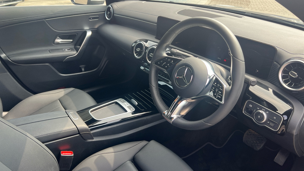 Mercedes-Benz CLA Class Cla 200 Sport Executive Tip HX24WCT Grey #3