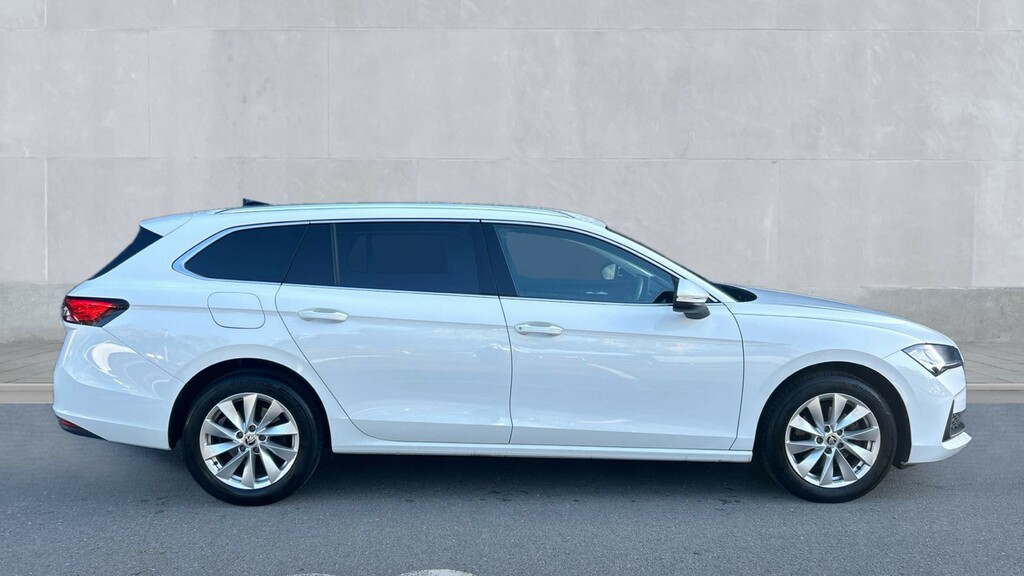 Skoda Superb Superb 2.0 Tdi Se Technology Dsg White #4