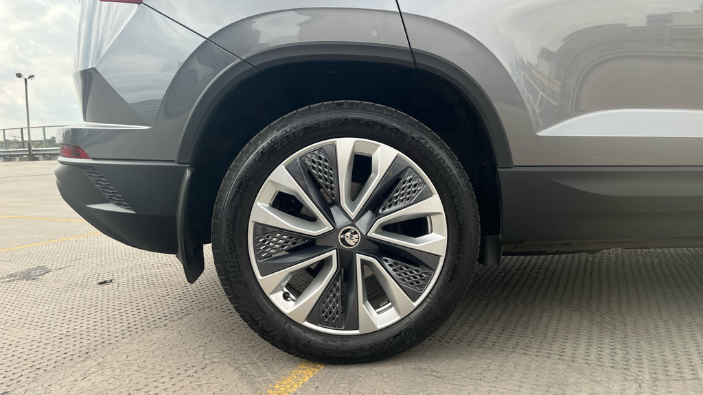 Skoda Karoq Karoq 2.0 Tdi 150 Se L 4X4 Dsg Grey #5
