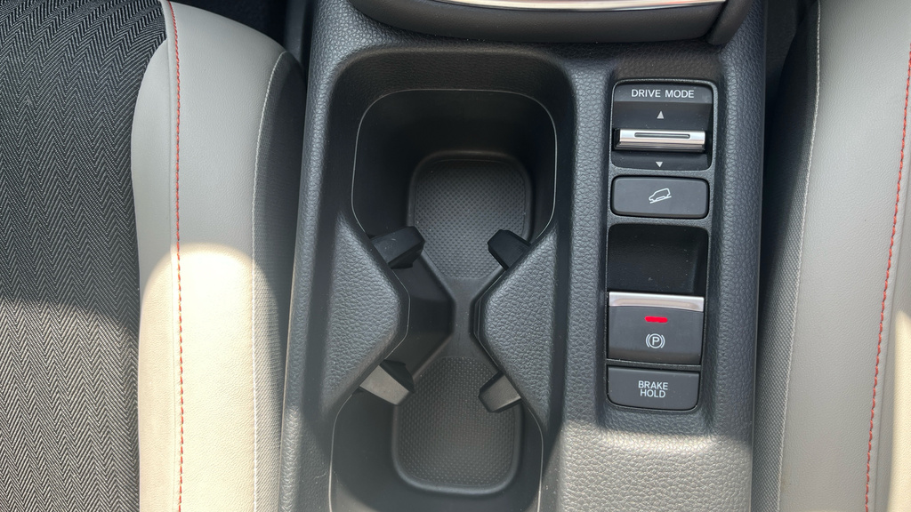 Honda Hr-V I-mmd Elegance Grey #40