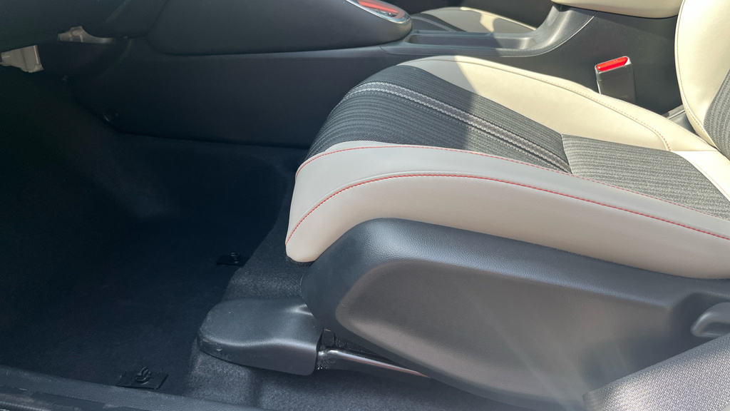 Honda Hr-V I-mmd Elegance Grey #31